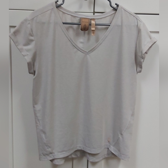 Indygena cap sleeved top - Picture 1 of 9